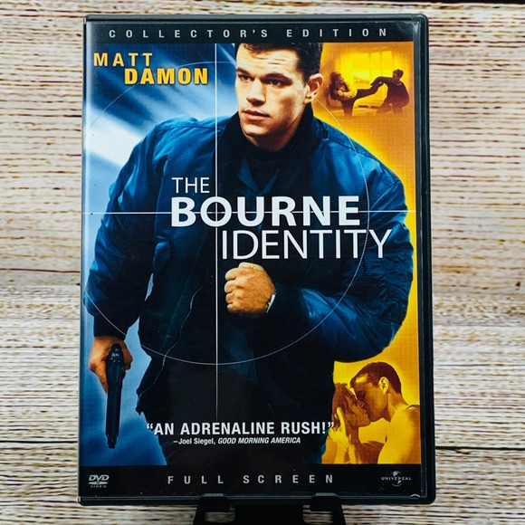 The Bourne Identity [DVD 2002] Collector's Edition Full Screen Matt Damon Action - Picture 1 of 6